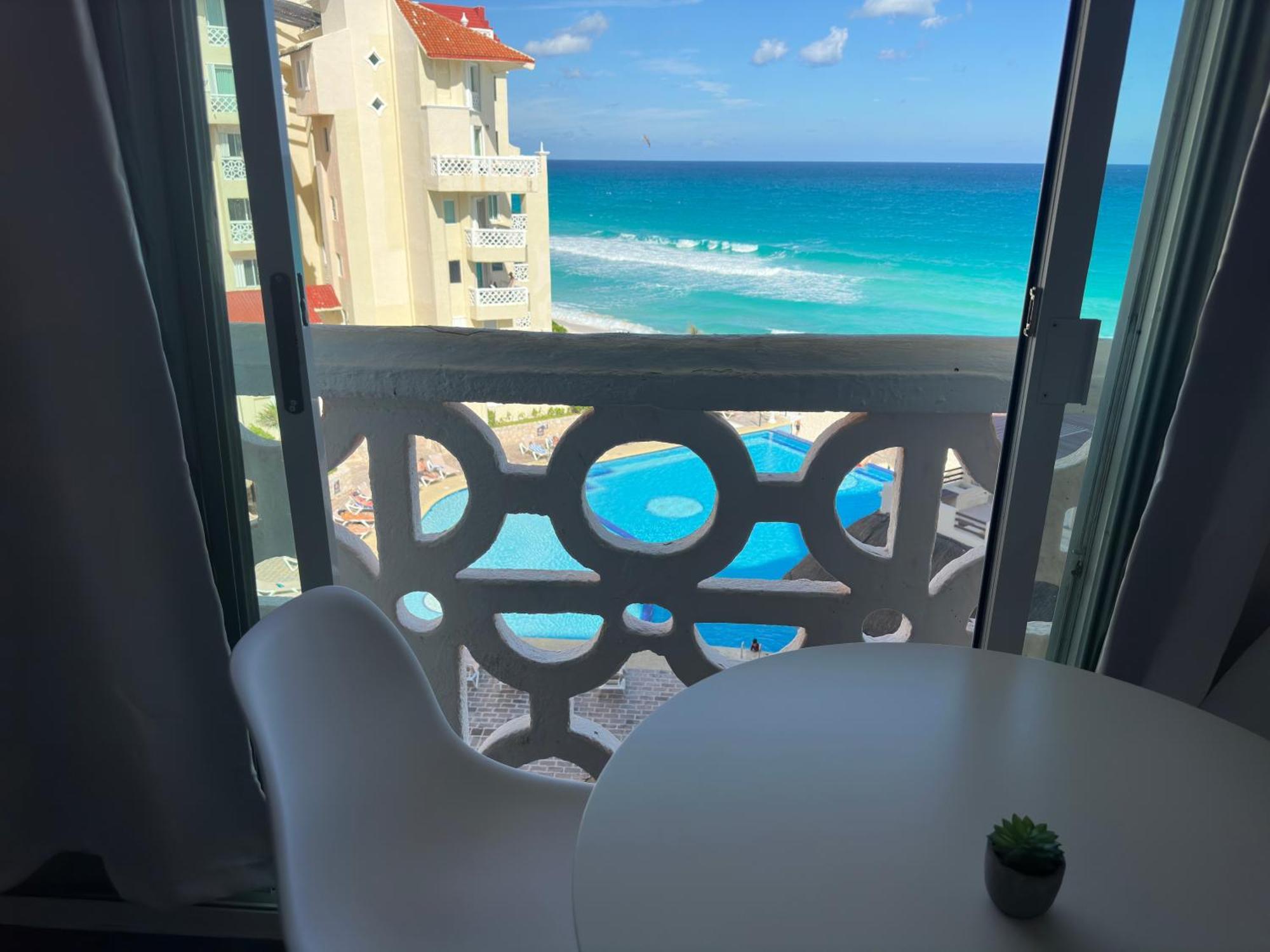Cancun Plaza - Best Beach Exterior photo
