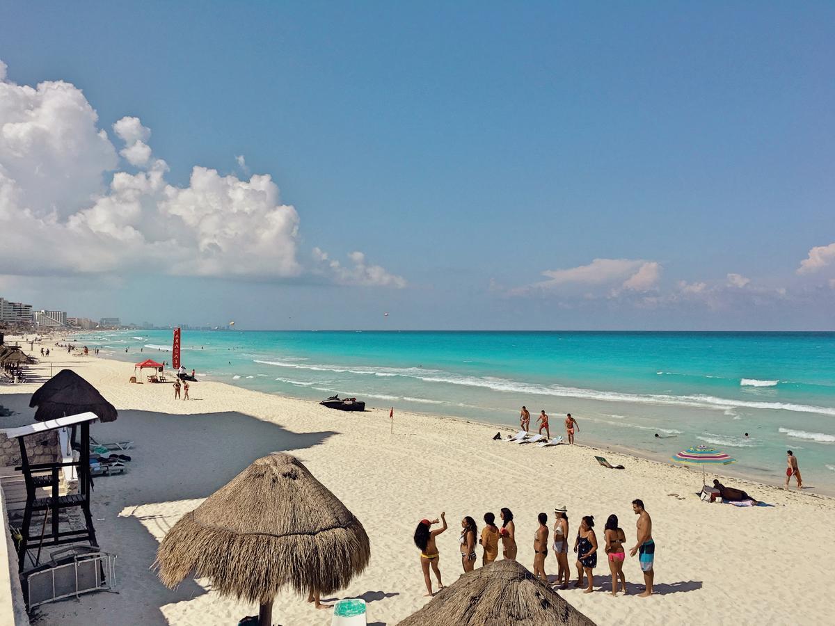 Cancun Plaza - Best Beach Exterior photo